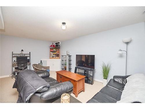 12-17 Riverside Circle, Smithville, ON - Indoor