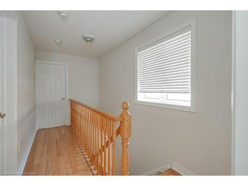 59-1169 Dorval Drive, Oakville, ON - Indoor Photo Showing Other Room