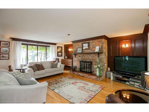 341 Clarendon Drive, Ancaster, ON - Indoor Photo Showing Living Room With Fireplace