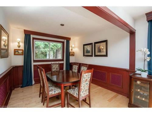 341 Clarendon Drive, Ancaster, ON - Indoor Photo Showing Dining Room