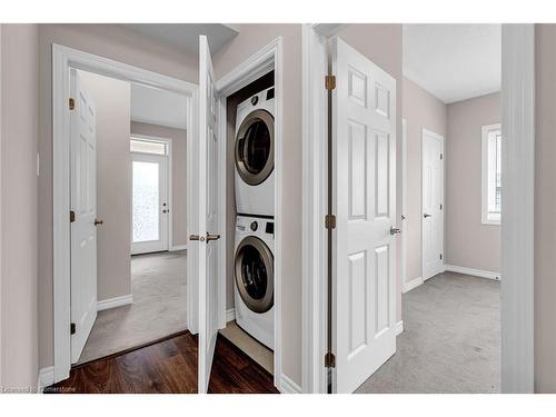 249 Zenith Private Private, Ottawa, ON - Indoor Photo Showing Kitchen With Double Sink