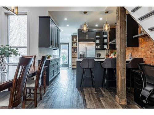 155 Catharine Street S, Hamilton, ON - Indoor Photo Showing Dining Room