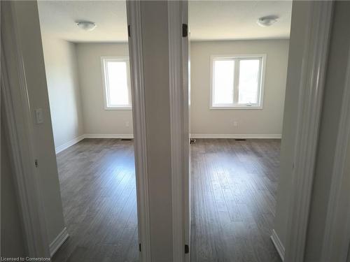 43 Mia Drive, Hamilton, ON - Indoor Photo Showing Other Room