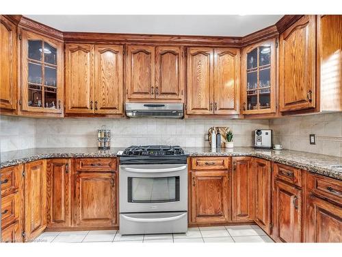 7689 Mount Carmel Boulevard, Niagara Falls, ON - Indoor Photo Showing Kitchen