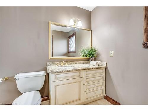 7689 Mount Carmel Boulevard, Niagara Falls, ON - Indoor Photo Showing Bathroom