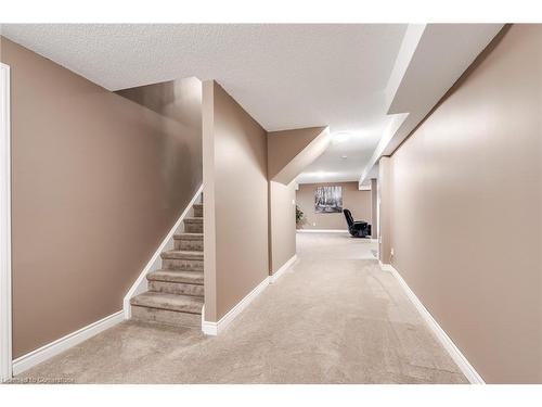 7689 Mount Carmel Boulevard, Niagara Falls, ON - Indoor Photo Showing Other Room