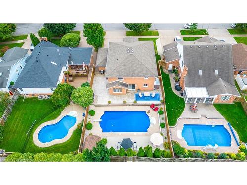 7689 Mount Carmel Boulevard, Niagara Falls, ON - Outdoor With In Ground Pool With View