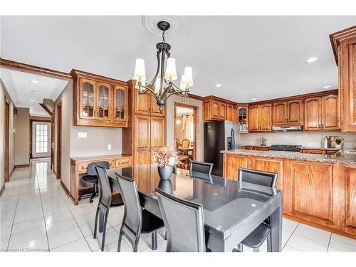 7689 Mount Carmel Boulevard, Niagara Falls, ON - Indoor Photo Showing Dining Room