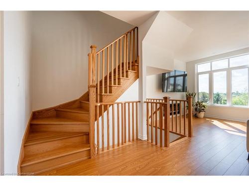 4 Springdale Avenue, Caledon, ON - Indoor Photo Showing Other Room