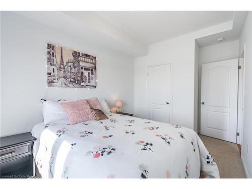 4 Springdale Avenue, Caledon, ON - Indoor Photo Showing Bedroom