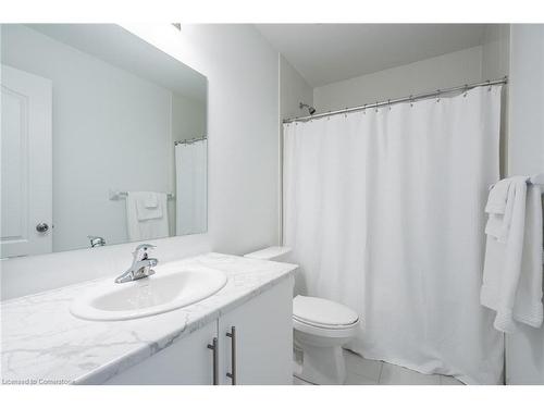 4 Springdale Avenue, Caledon, ON - Indoor Photo Showing Bathroom