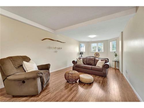 189 Olivetree Road, Brantford, ON - Indoor Photo Showing Living Room