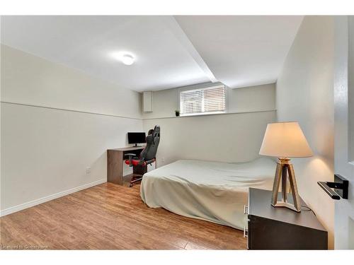 189 Olivetree Road, Brantford, ON - Indoor Photo Showing Bedroom