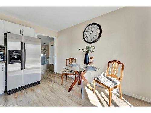 189 Olivetree Road, Brantford, ON - Indoor Photo Showing Kitchen