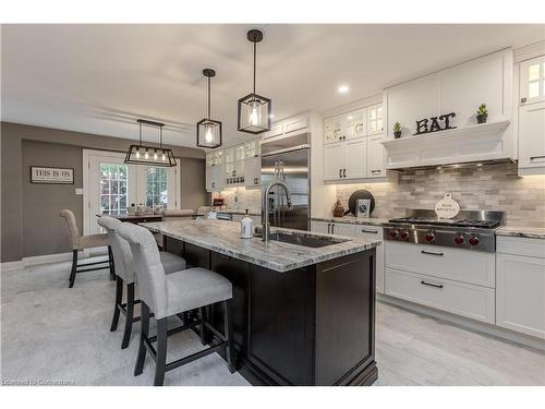 2391 Norland Drive, Burlington, ON - Indoor Photo Showing Kitchen With Upgraded Kitchen