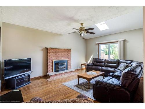 50 Shadeland Crescent, Stoney Creek, ON - Indoor Photo Showing Living Room With Fireplace