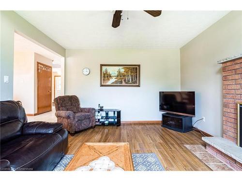 50 Shadeland Crescent, Stoney Creek, ON - Indoor Photo Showing Living Room With Fireplace