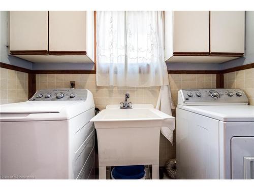 50 Shadeland Crescent, Stoney Creek, ON - Indoor Photo Showing Laundry Room