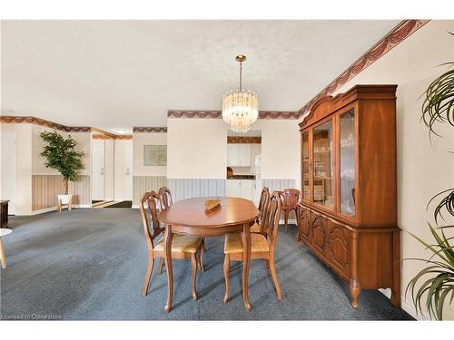 306-301 Frances Avenue, Stoney Creek, ON - Indoor Photo Showing Dining Room