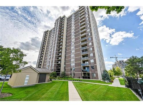 306-301 Frances Avenue, Stoney Creek, ON - Outdoor With Balcony With Facade