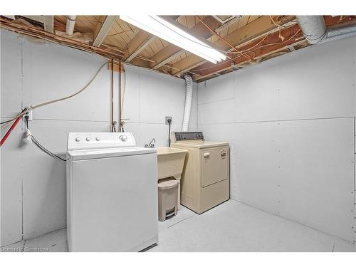 196 Erin Avenue, Hamilton, ON - Indoor Photo Showing Laundry Room