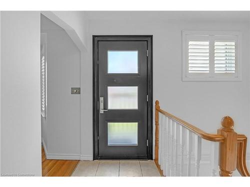 196 Erin Avenue, Hamilton, ON - Indoor Photo Showing Other Room