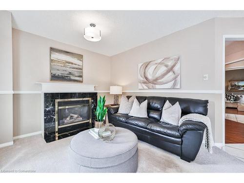 1038 Windsor Hill Boulevard, Mississauga, ON - Indoor Photo Showing Living Room With Fireplace