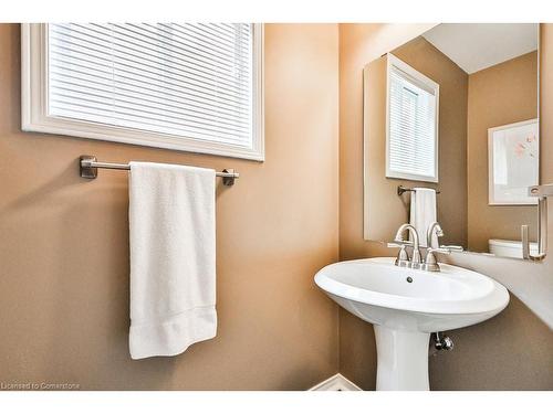 1038 Windsor Hill Boulevard, Mississauga, ON - Indoor Photo Showing Bathroom