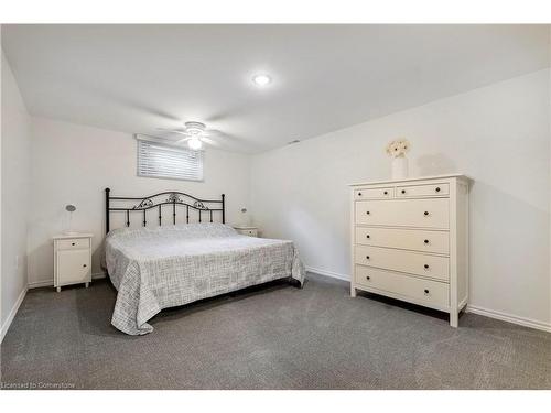 698 Marley Road, Burlington, ON - Indoor Photo Showing Bedroom