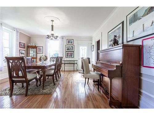 152 Confederation Street, Glen Williams, ON - Indoor Photo Showing Dining Room