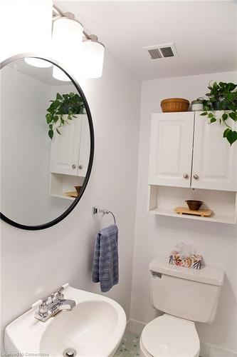 202-15 Towering Heights Boulevard, St. Catharines, ON - Indoor Photo Showing Bathroom