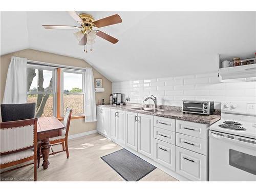 247 Highway 5, St. George, ON - Indoor Photo Showing Kitchen