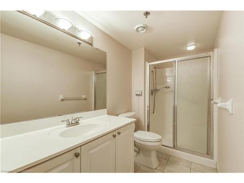 1310-100 Burloak Drive, Burlington, ON - Indoor Photo Showing Bathroom