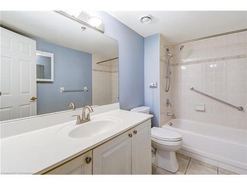 1310-100 Burloak Drive, Burlington, ON - Indoor Photo Showing Bathroom