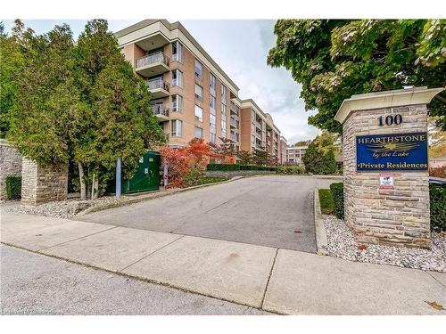 1310-100 Burloak Drive, Burlington, ON - Outdoor