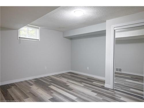 5 Ellen Street, Freelton, ON - Indoor Photo Showing Other Room