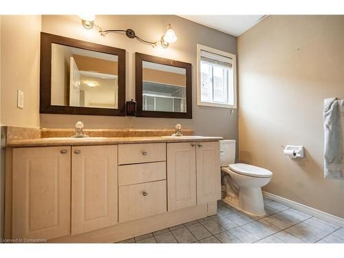 1307 Blanshard Drive, Burlington, ON - Indoor Photo Showing Bathroom