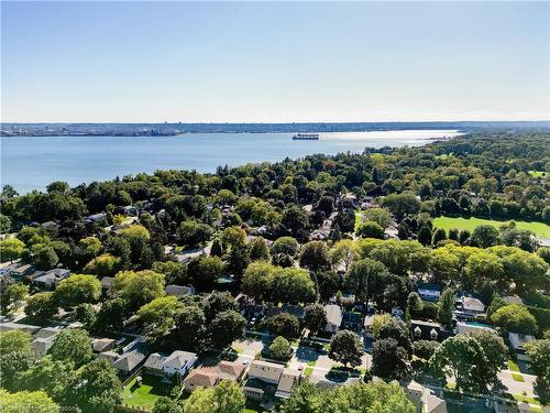 668 Cherrywood Drive, Burlington, ON - Outdoor With Body Of Water With View