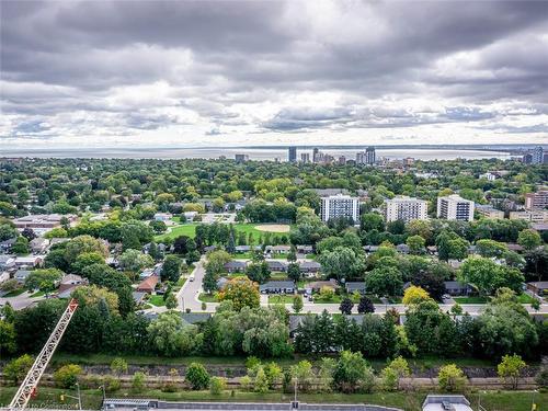 1509-2087 Fairview Street, Burlington, ON - Outdoor With View