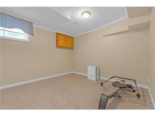 62 Bridlewood Drive, Dundas, ON - Indoor Photo Showing Other Room