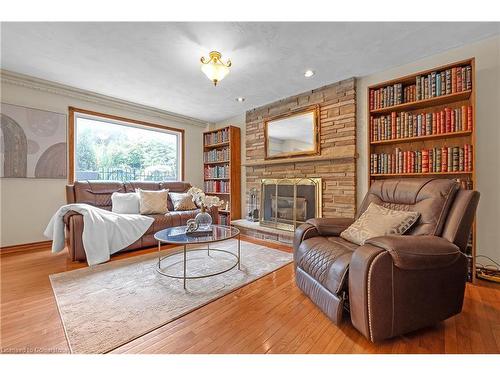 62 Bridlewood Drive, Dundas, ON - Indoor Photo Showing Living Room With Fireplace