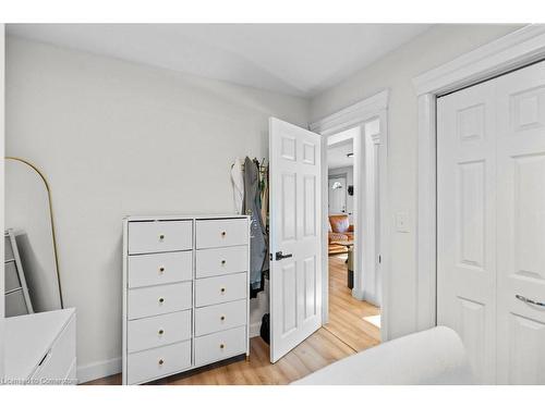 12 Wade Avenue, Brantford, ON - Indoor Photo Showing Bedroom