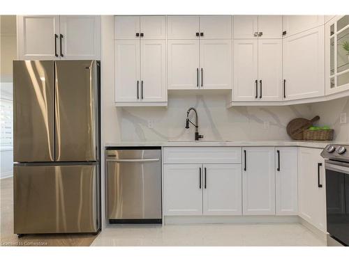 564 Aberdeen Avenue, Hamilton, ON - Indoor Photo Showing Kitchen With Stainless Steel Kitchen