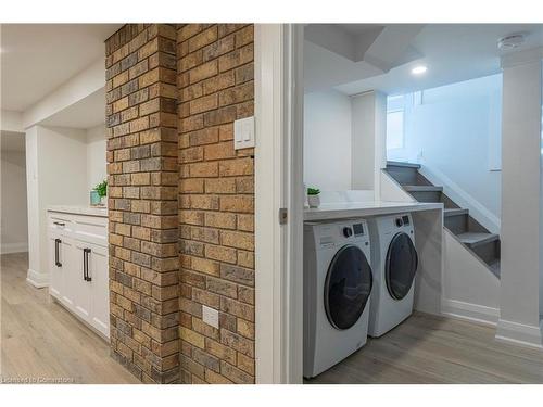 564 Aberdeen Avenue, Hamilton, ON - Indoor Photo Showing Laundry Room