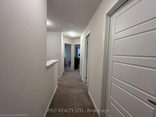 122 Munro Circle, Brantford, ON - Indoor Photo Showing Other Room