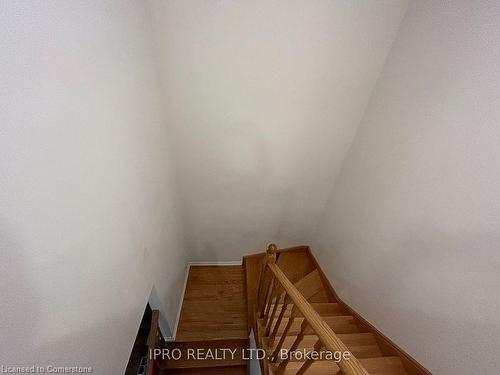 122 Munro Circle, Brantford, ON - Indoor Photo Showing Other Room