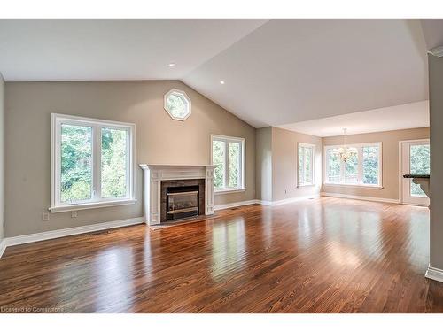 225 Wilton Street, Burlington, ON - Indoor Photo Showing Living Room With Fireplace