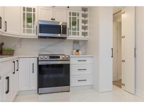 564 Aberdeen Avenue, Hamilton, ON - Indoor Photo Showing Kitchen