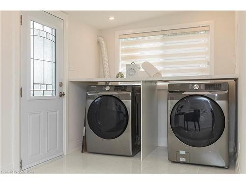 564 Aberdeen Avenue, Hamilton, ON - Indoor Photo Showing Laundry Room