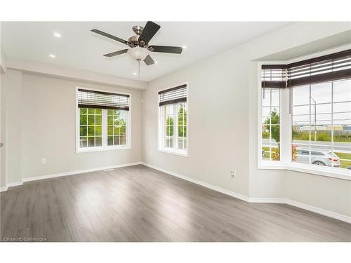 83 Bankfield Crescent, Stoney Creek, ON - Indoor Photo Showing Other Room